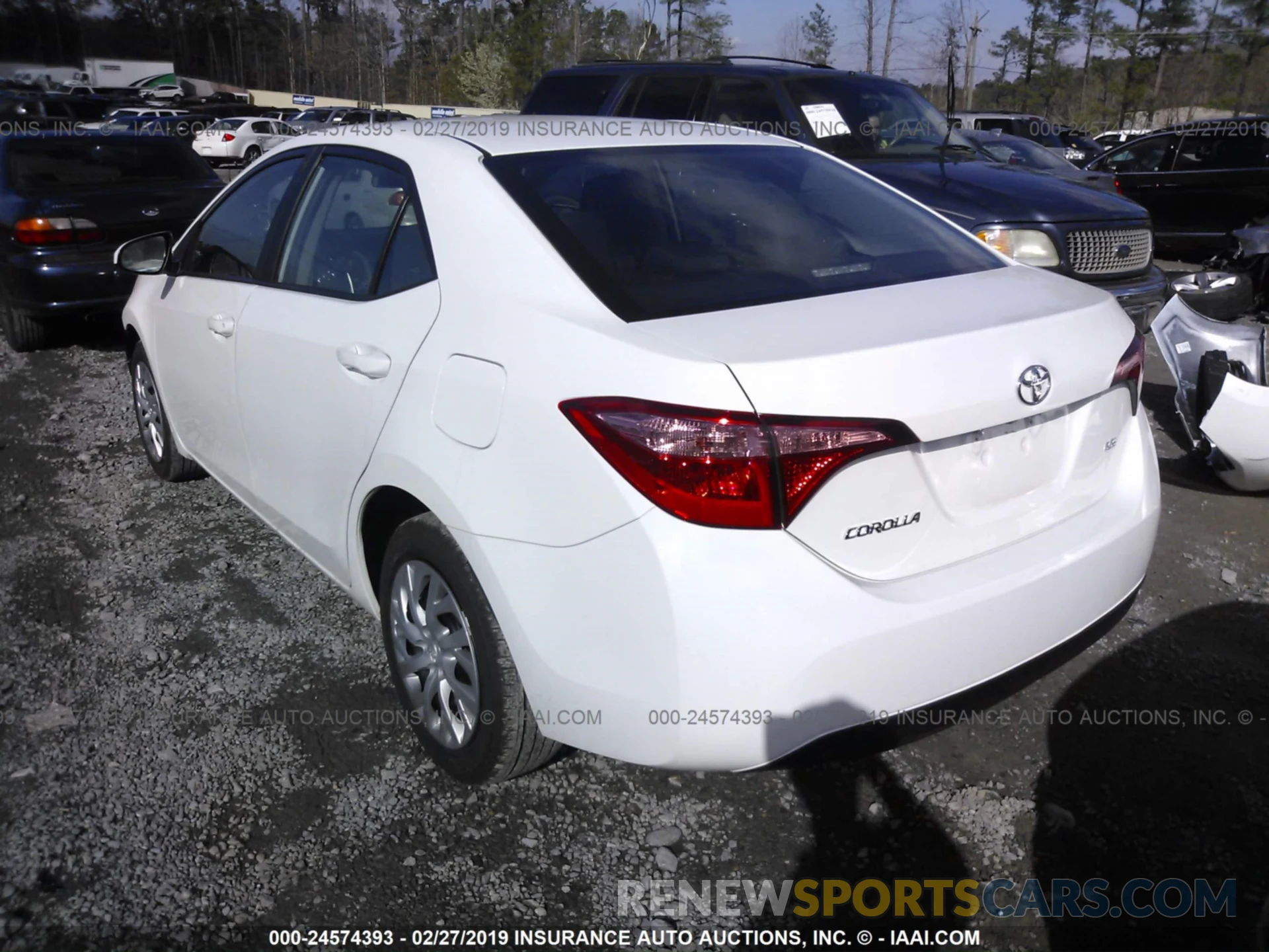 3 Photograph of a damaged car 5YFBURHE2KP900067 TOYOTA COROLLA 2019