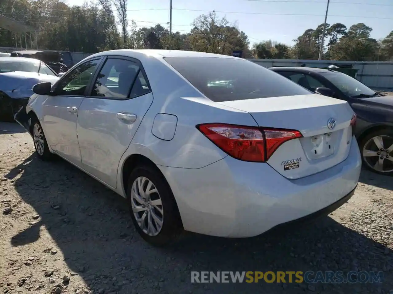 3 Photograph of a damaged car 5YFBURHE2KP901557 TOYOTA COROLLA 2019