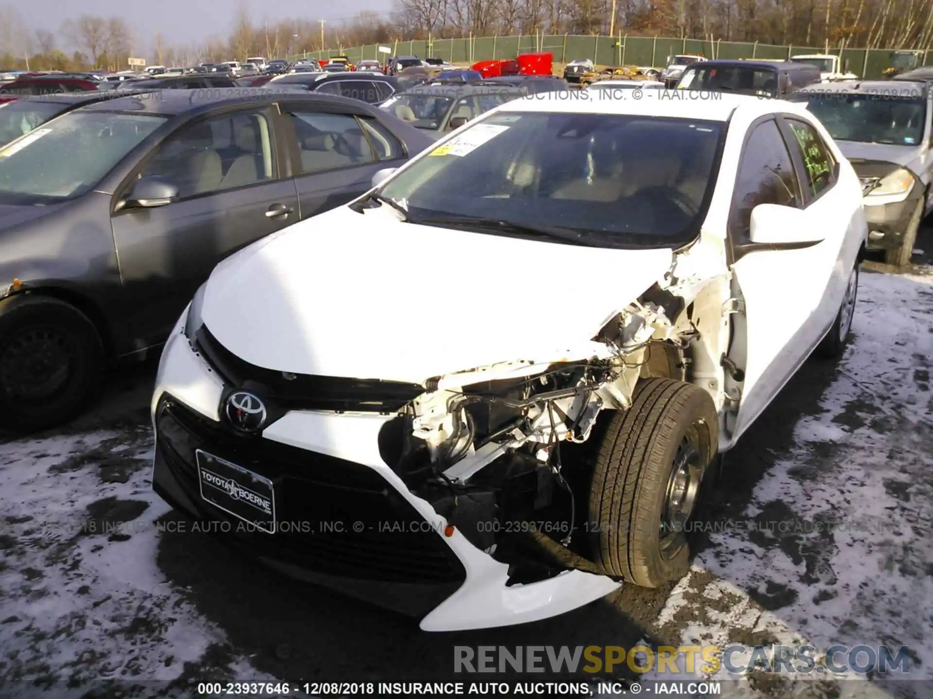 6 Photograph of a damaged car 5YFBURHE2KP901588 TOYOTA COROLLA 2019