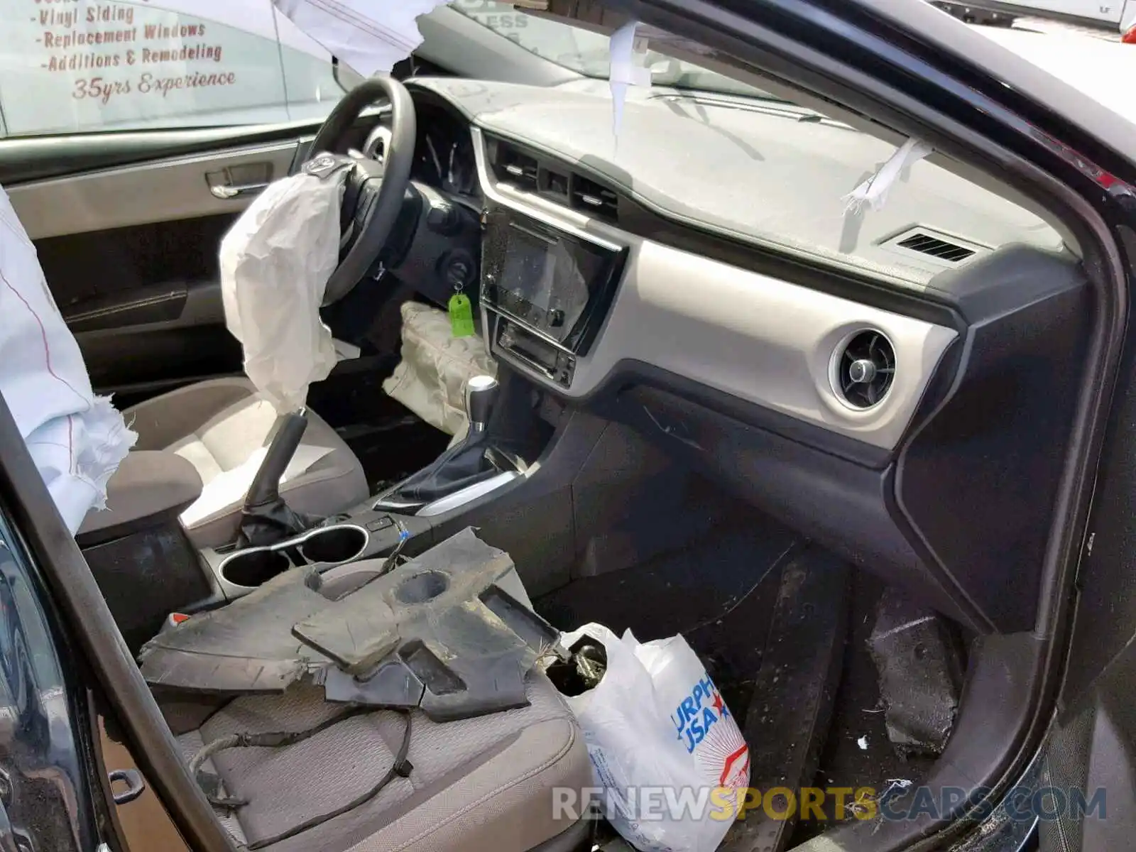 5 Photograph of a damaged car 5YFBURHE2KP902580 TOYOTA COROLLA 2019