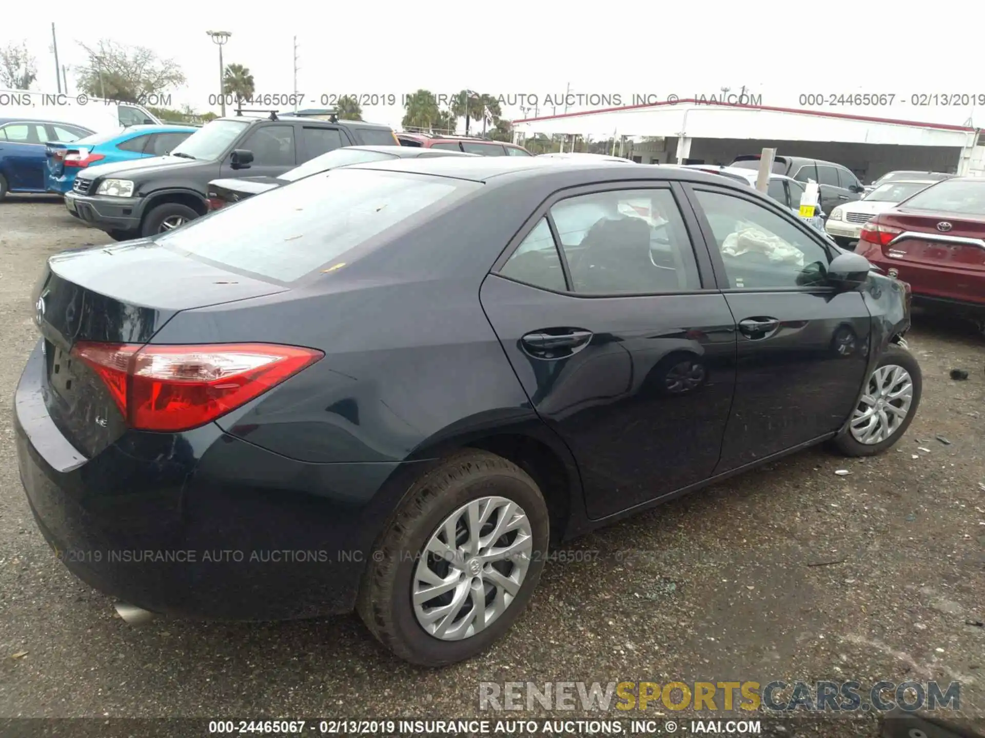 4 Photograph of a damaged car 5YFBURHE2KP903339 TOYOTA COROLLA 2019