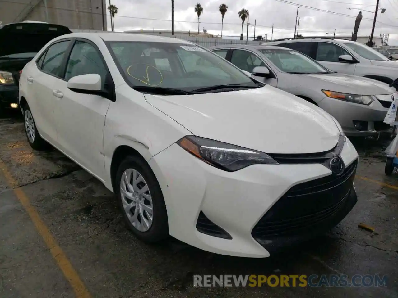 1 Photograph of a damaged car 5YFBURHE2KP904829 TOYOTA COROLLA 2019