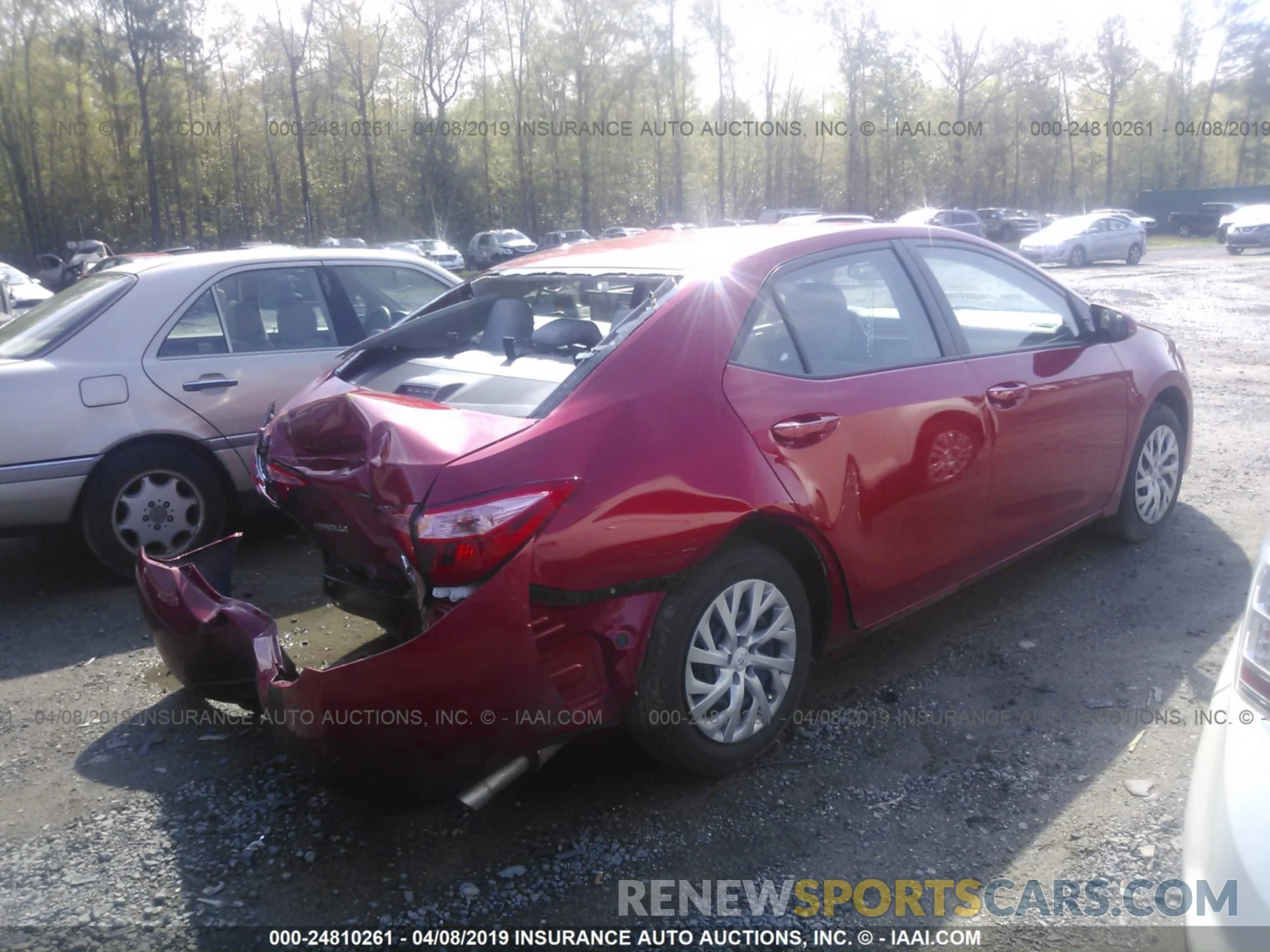 4 Photograph of a damaged car 5YFBURHE2KP905494 TOYOTA COROLLA 2019