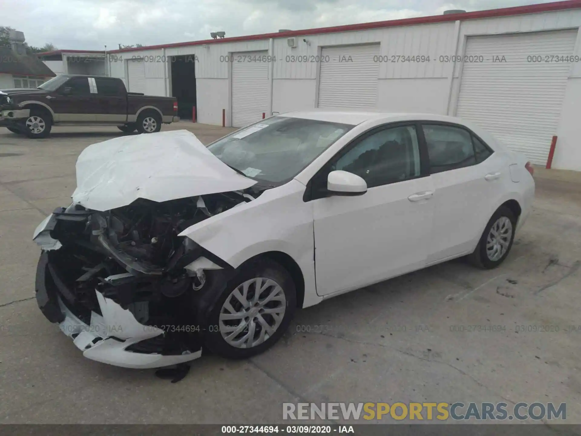 2 Photograph of a damaged car 5YFBURHE2KP905849 TOYOTA COROLLA 2019