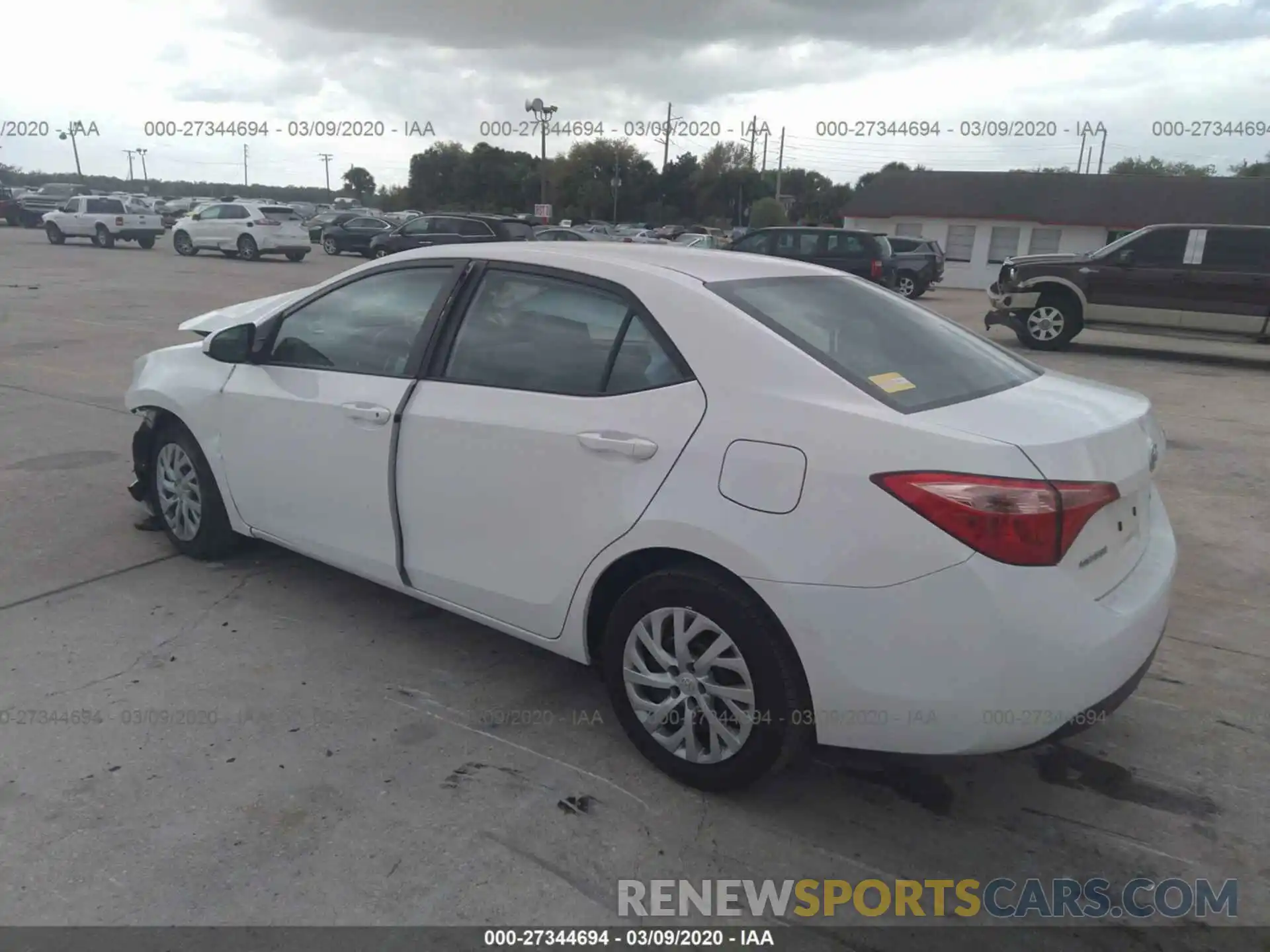 3 Photograph of a damaged car 5YFBURHE2KP905849 TOYOTA COROLLA 2019