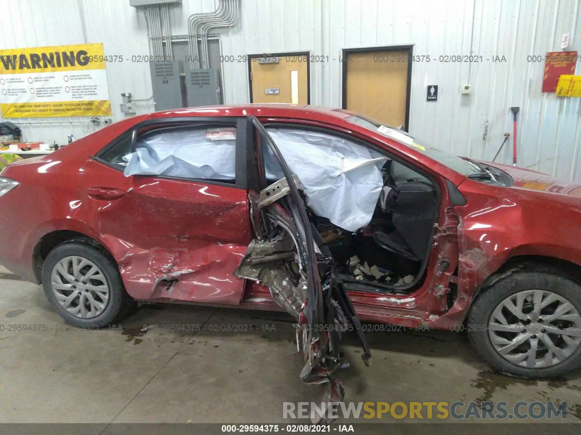 6 Photograph of a damaged car 5YFBURHE2KP905981 TOYOTA COROLLA 2019