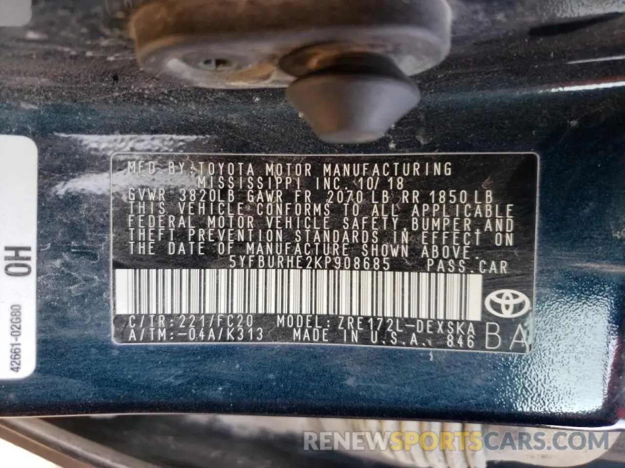 10 Photograph of a damaged car 5YFBURHE2KP908685 TOYOTA COROLLA 2019