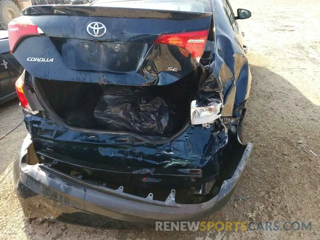 9 Photograph of a damaged car 5YFBURHE2KP908685 TOYOTA COROLLA 2019