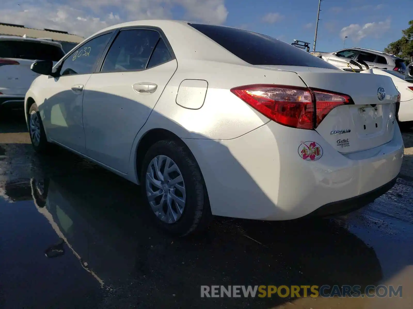 3 Photograph of a damaged car 5YFBURHE2KP908699 TOYOTA COROLLA 2019