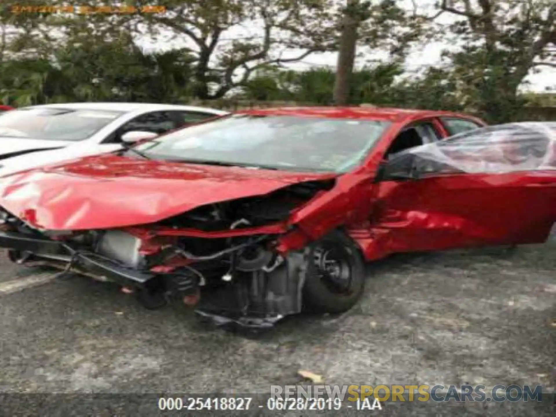 2 Photograph of a damaged car 5YFBURHE2KP908878 TOYOTA COROLLA 2019