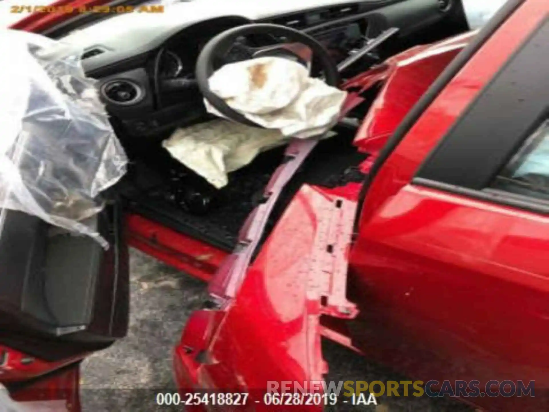 5 Photograph of a damaged car 5YFBURHE2KP908878 TOYOTA COROLLA 2019