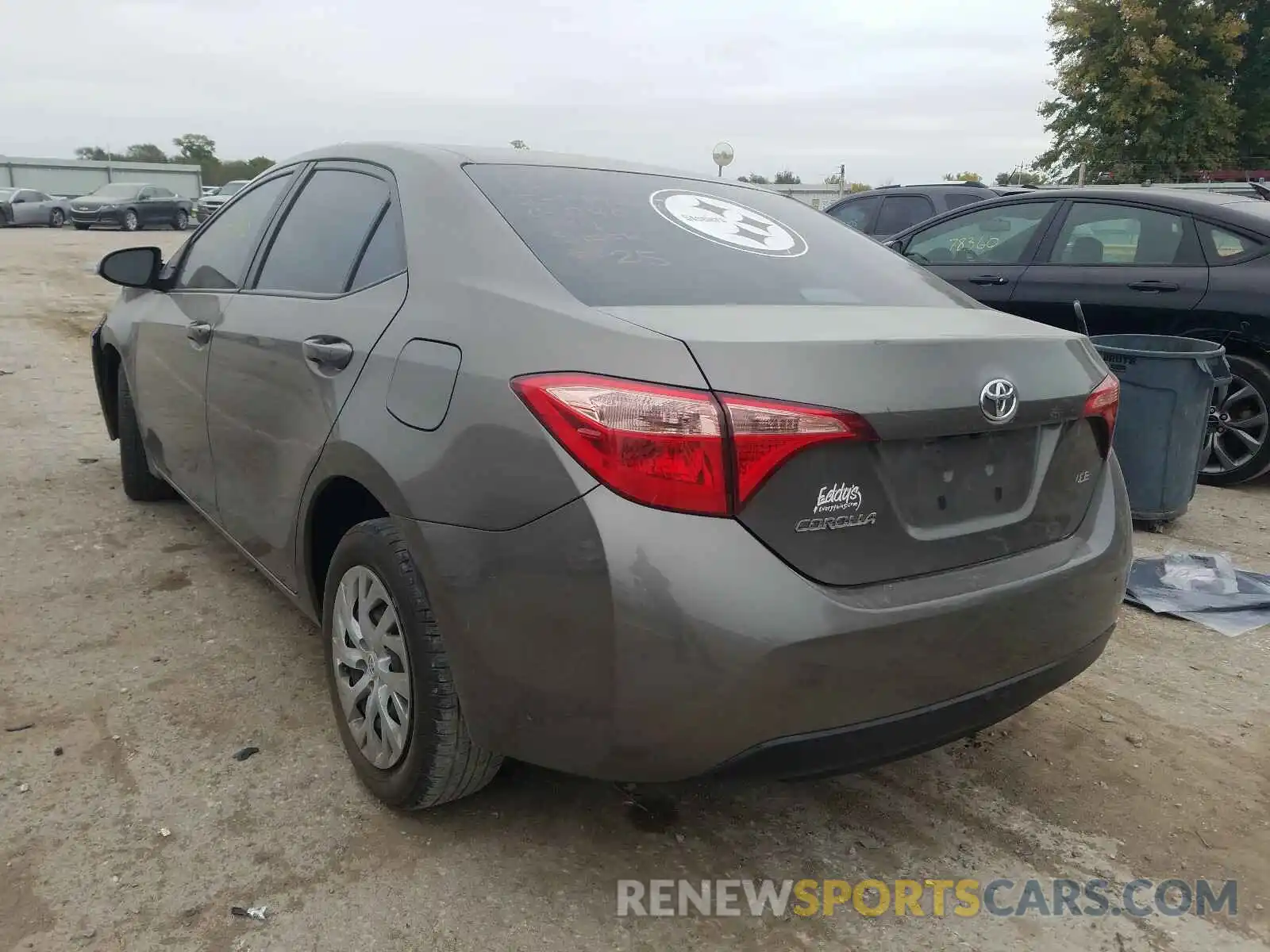 3 Photograph of a damaged car 5YFBURHE2KP909108 TOYOTA COROLLA 2019