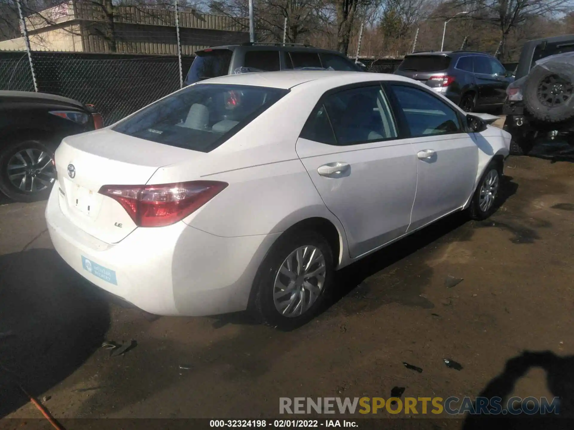 4 Фотография поврежденного автомобиля 5YFBURHE2KP909156 TOYOTA COROLLA 2019