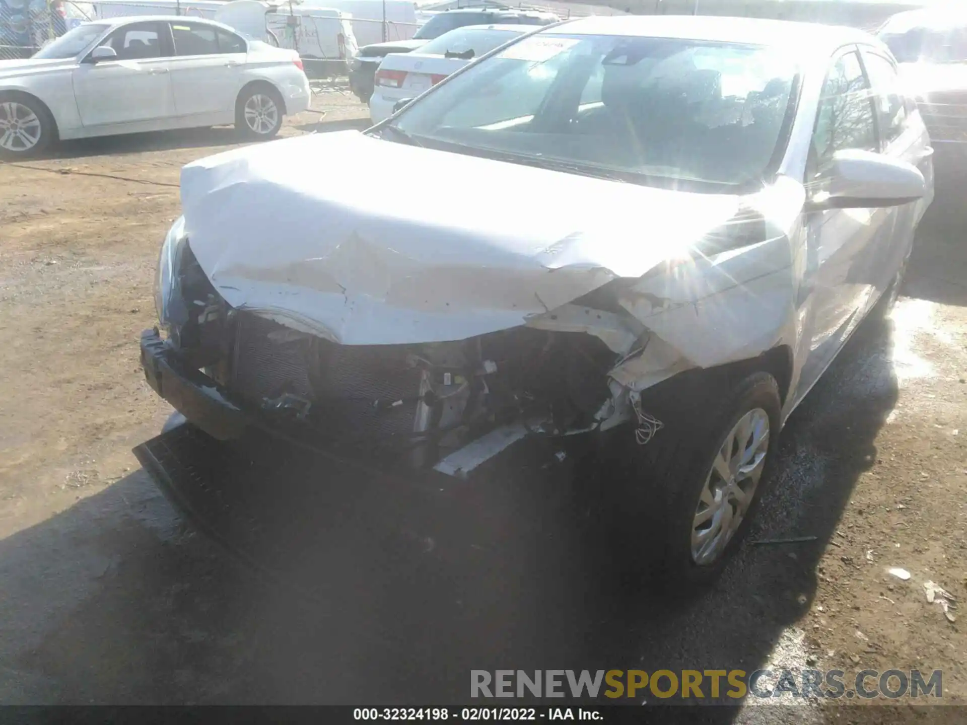 6 Photograph of a damaged car 5YFBURHE2KP909156 TOYOTA COROLLA 2019