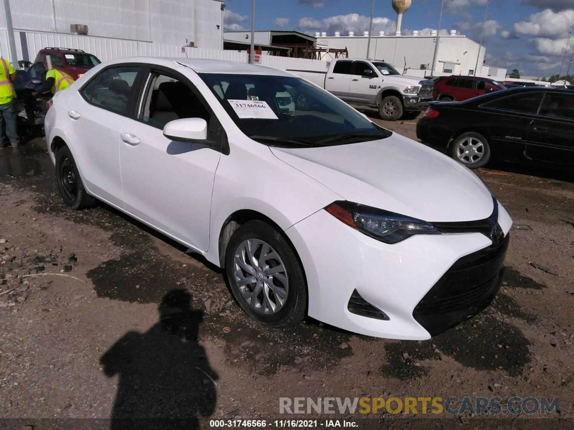 1 Photograph of a damaged car 5YFBURHE2KP909397 TOYOTA COROLLA 2019