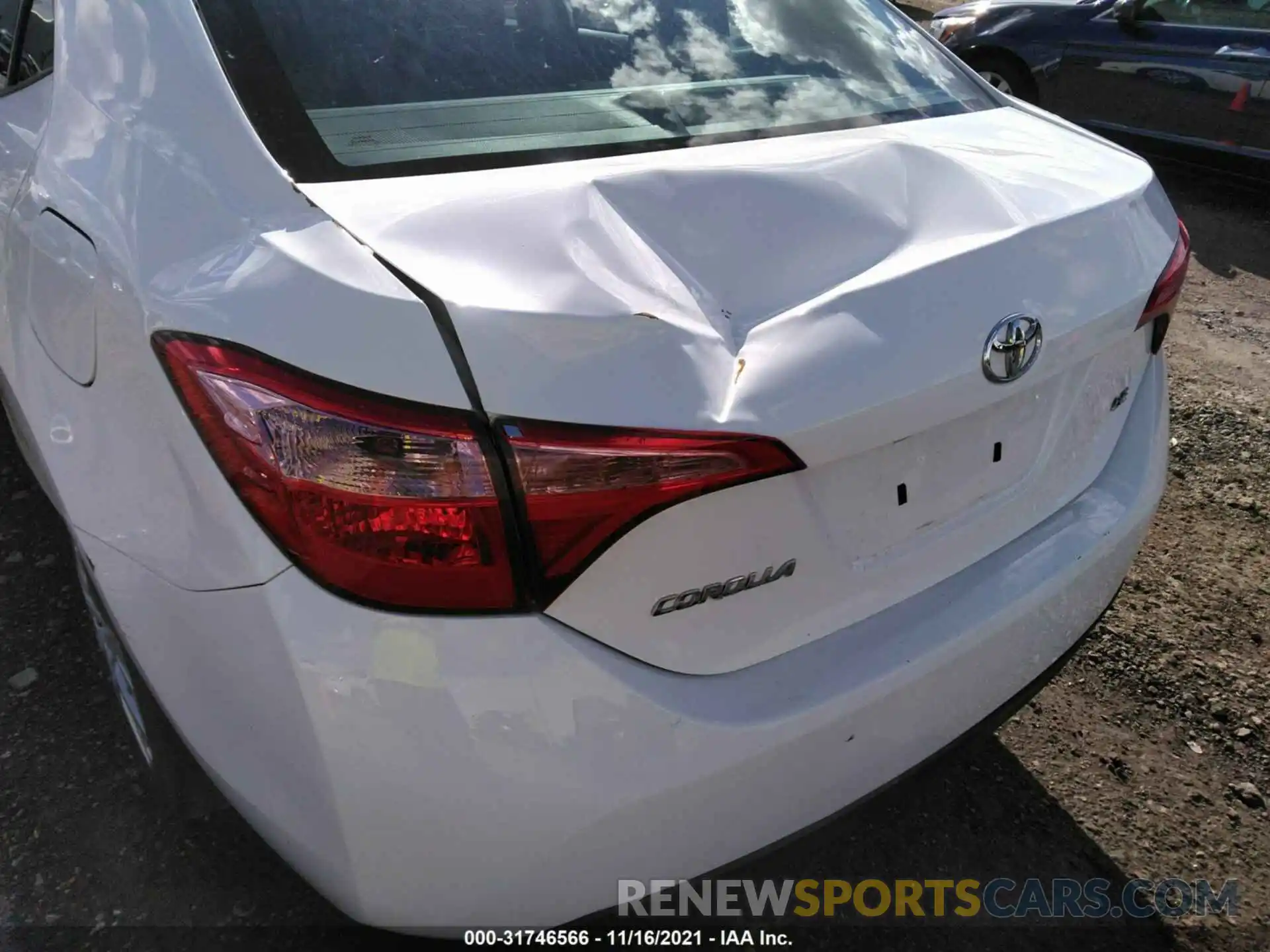 6 Photograph of a damaged car 5YFBURHE2KP909397 TOYOTA COROLLA 2019