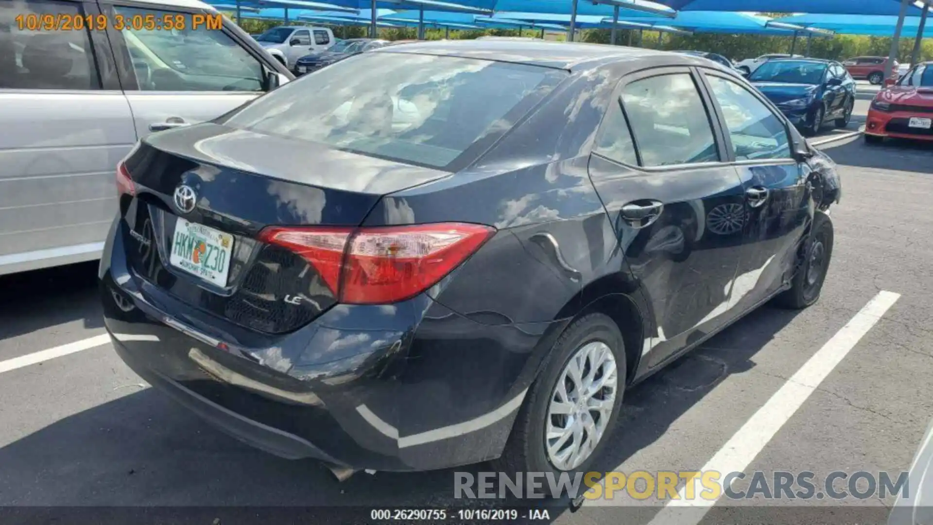 17 Photograph of a damaged car 5YFBURHE2KP909898 TOYOTA COROLLA 2019