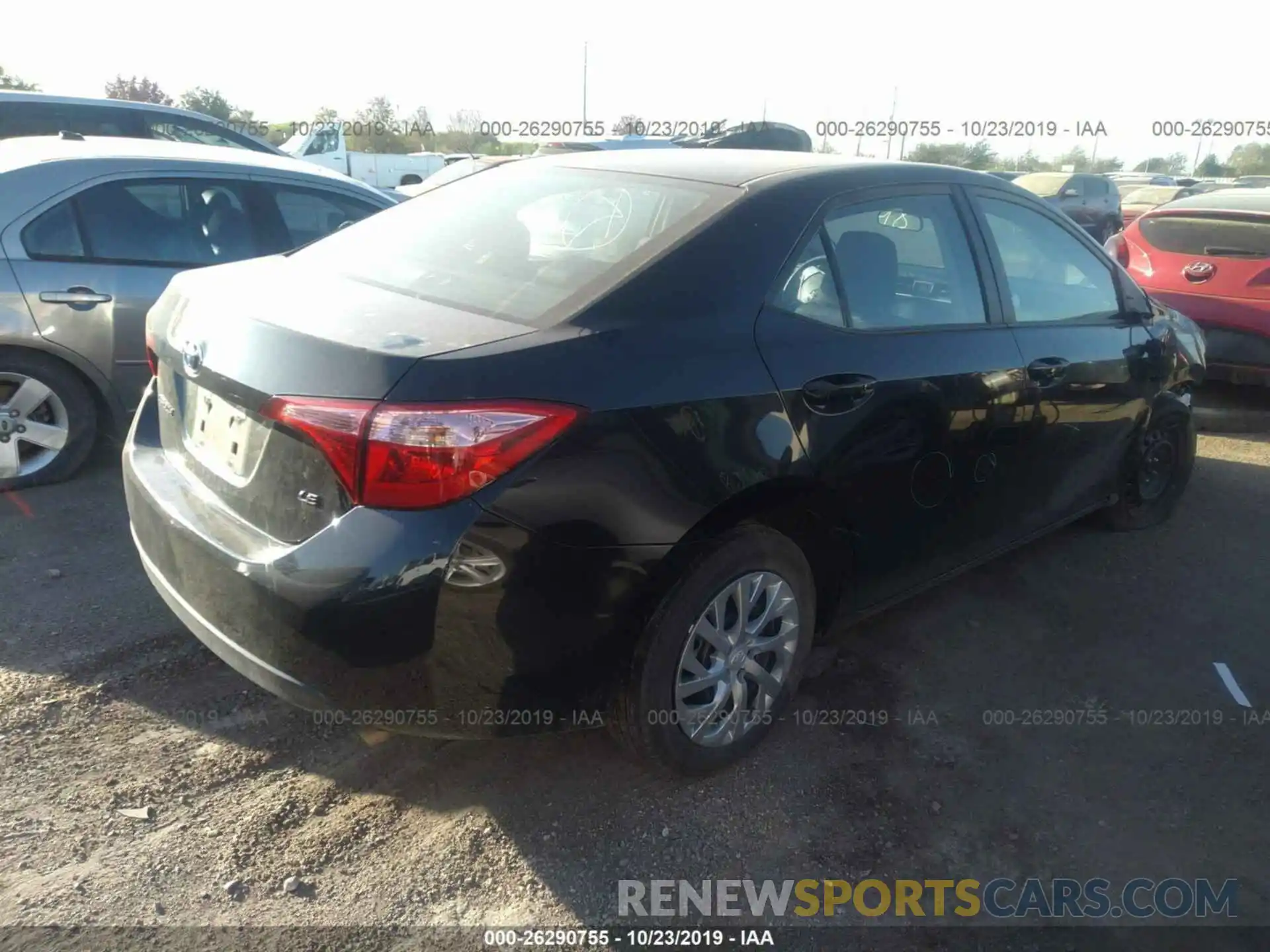 4 Photograph of a damaged car 5YFBURHE2KP909898 TOYOTA COROLLA 2019