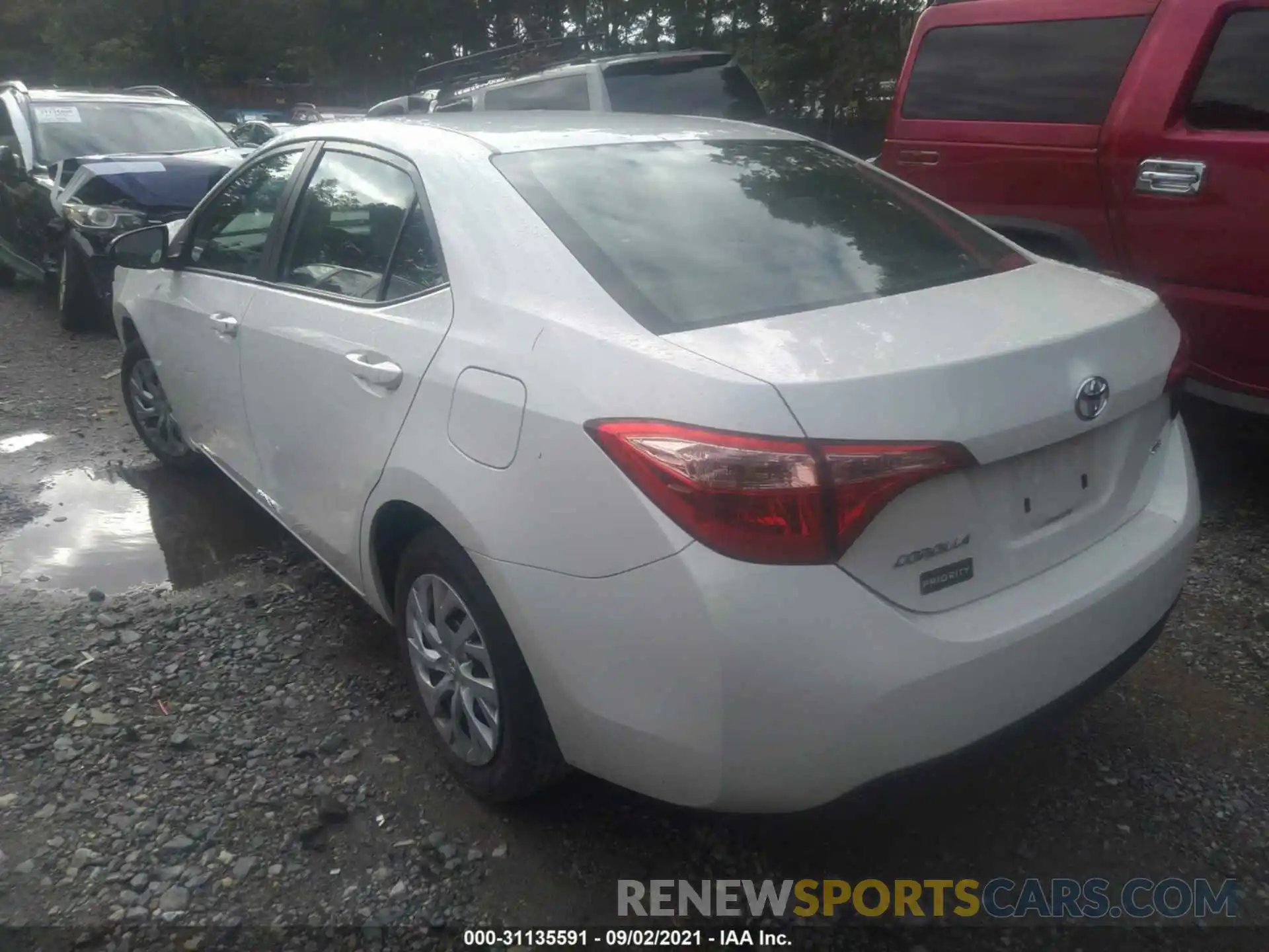 3 Photograph of a damaged car 5YFBURHE2KP914096 TOYOTA COROLLA 2019