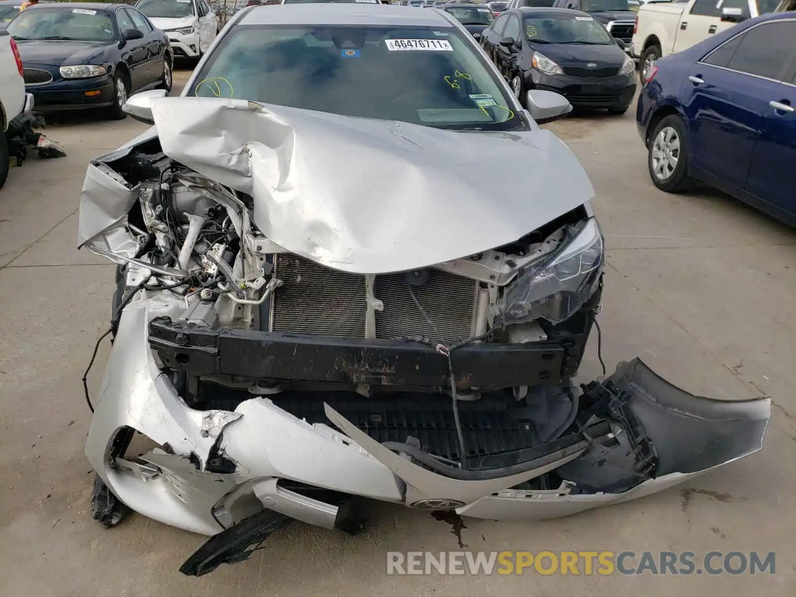 9 Photograph of a damaged car 5YFBURHE2KP915104 TOYOTA COROLLA 2019