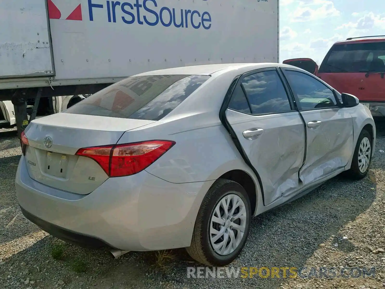 4 Photograph of a damaged car 5YFBURHE2KP915443 TOYOTA COROLLA 2019