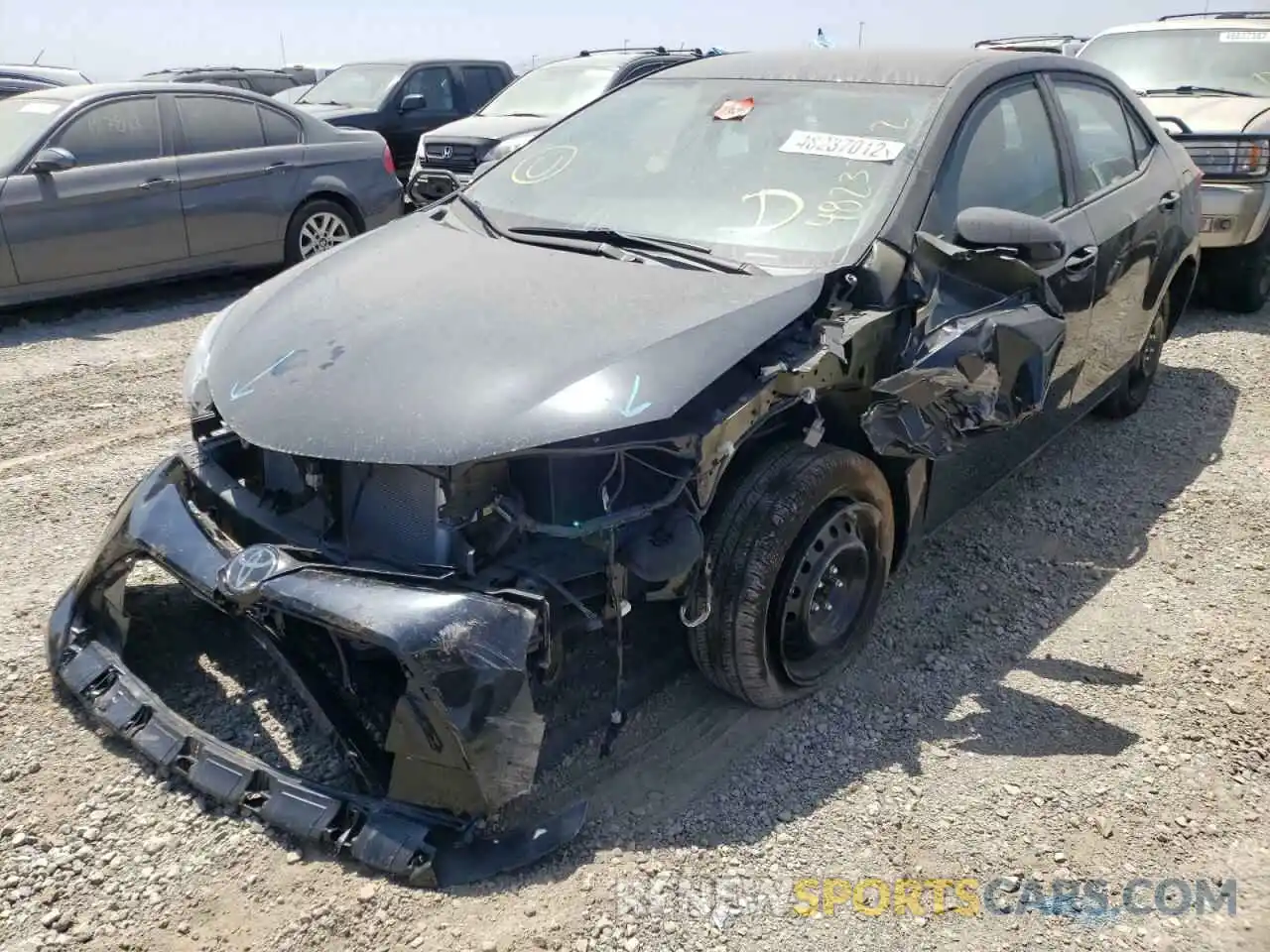 2 Photograph of a damaged car 5YFBURHE2KP916236 TOYOTA COROLLA 2019