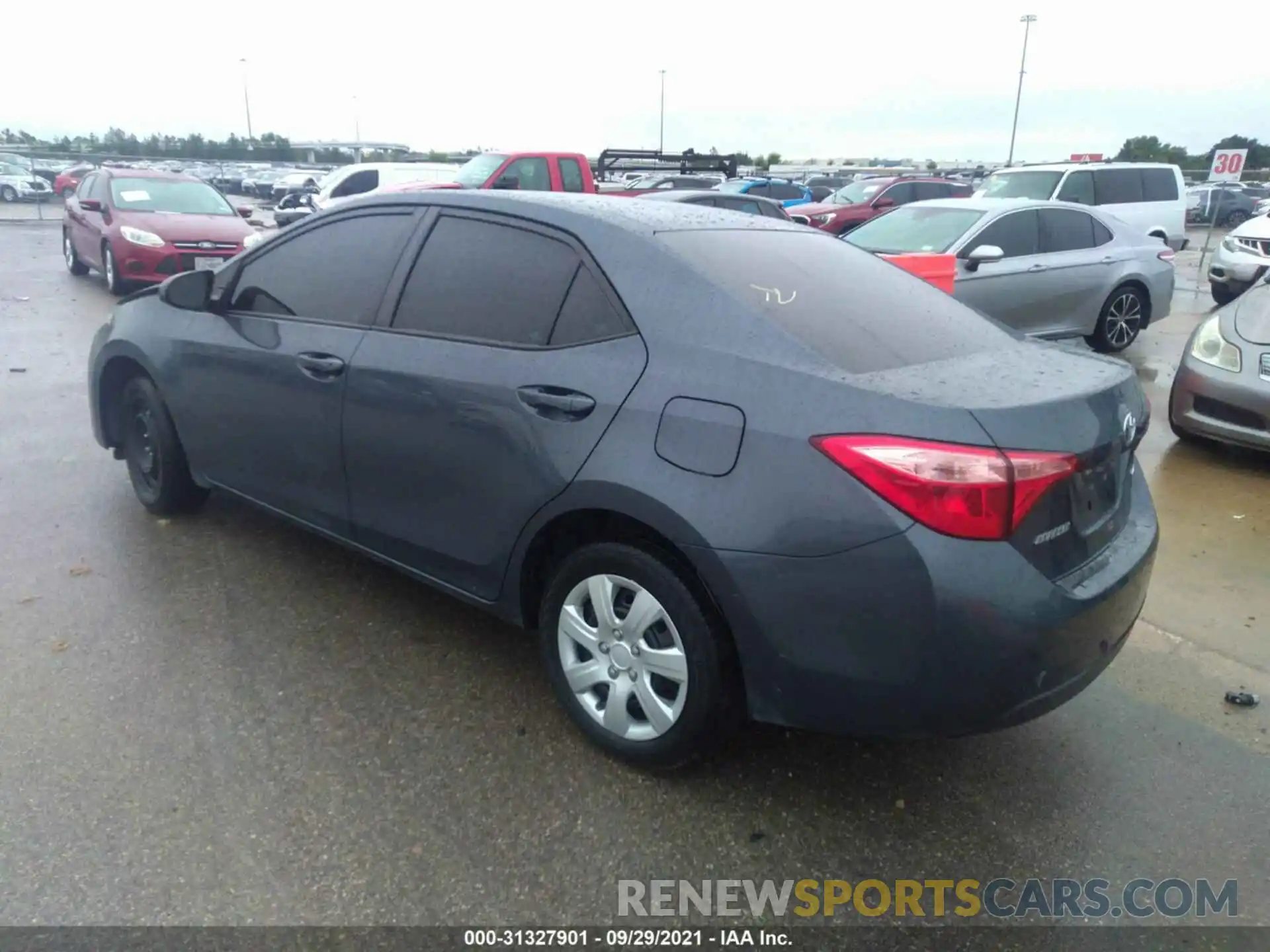 3 Photograph of a damaged car 5YFBURHE2KP916480 TOYOTA COROLLA 2019