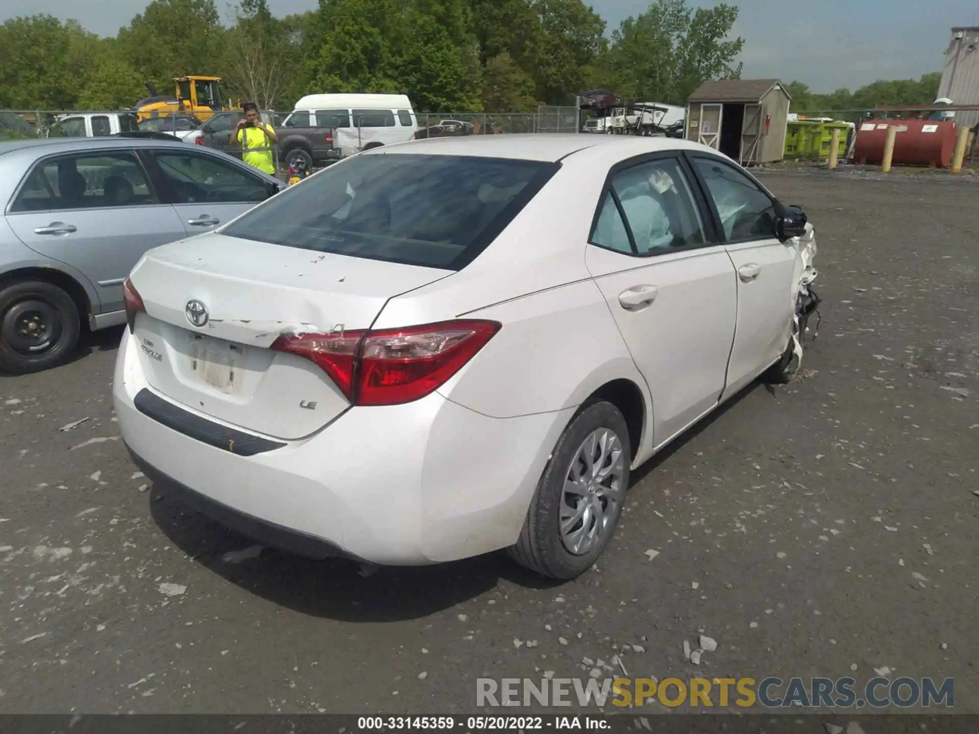 4 Photograph of a damaged car 5YFBURHE2KP916625 TOYOTA COROLLA 2019