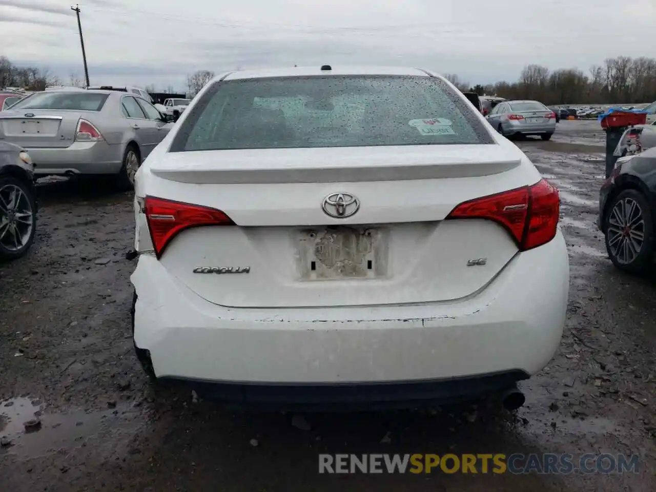 6 Photograph of a damaged car 5YFBURHE2KP917886 TOYOTA COROLLA 2019