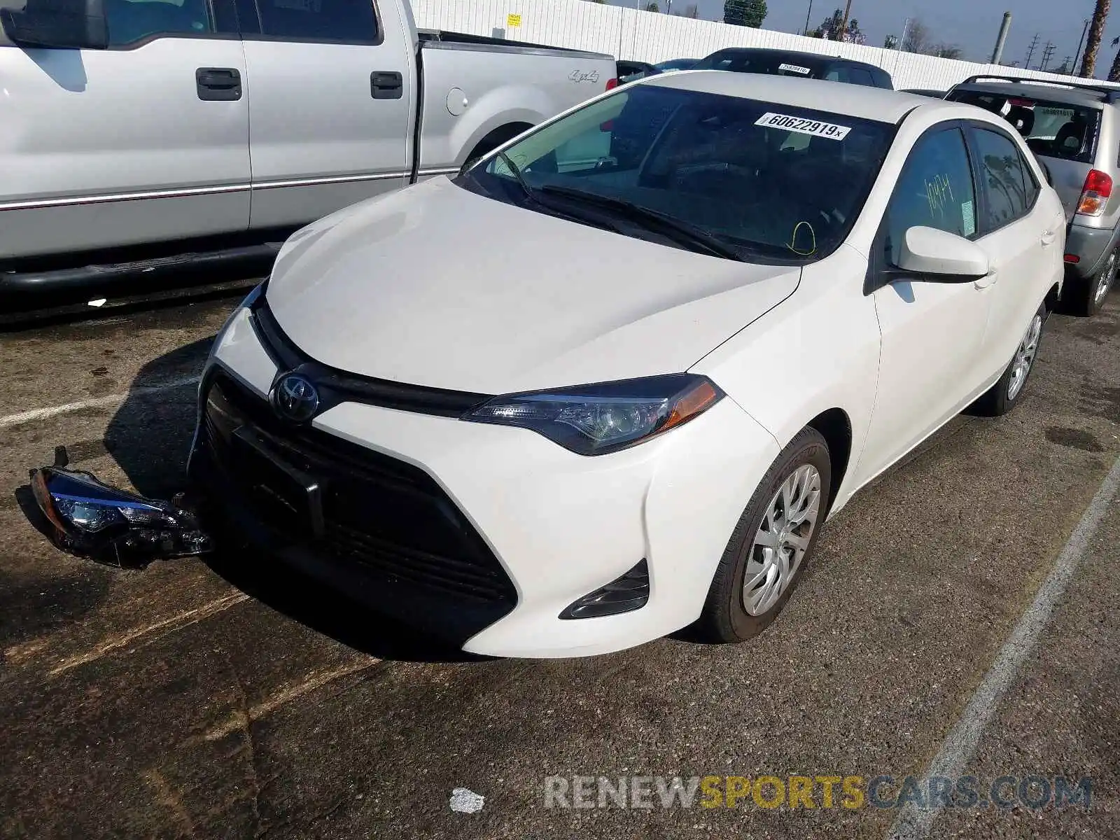 2 Photograph of a damaged car 5YFBURHE2KP918522 TOYOTA COROLLA 2019