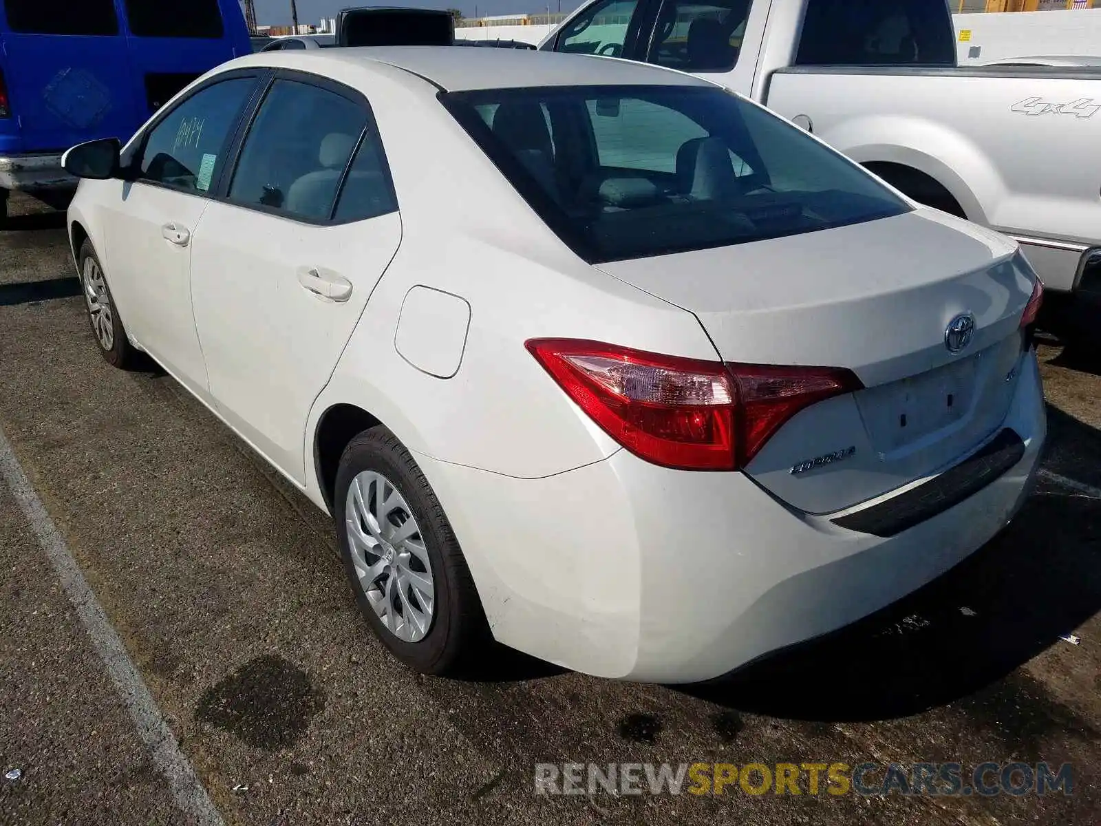 3 Photograph of a damaged car 5YFBURHE2KP918522 TOYOTA COROLLA 2019