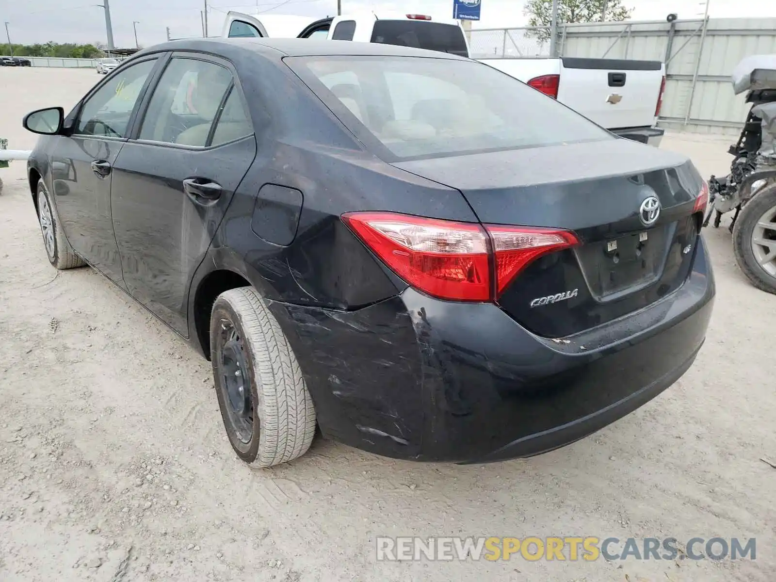 3 Photograph of a damaged car 5YFBURHE2KP919945 TOYOTA COROLLA 2019