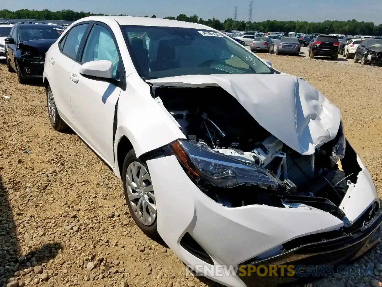 1 Photograph of a damaged car 5YFBURHE2KP920013 TOYOTA COROLLA 2019