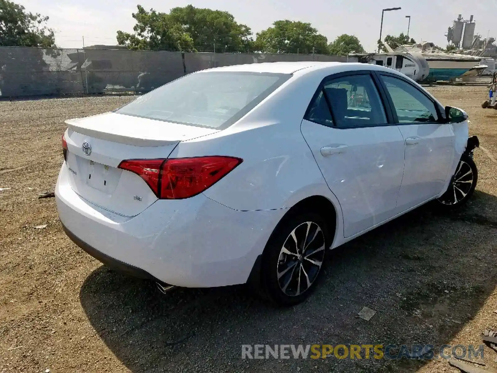 4 Photograph of a damaged car 5YFBURHE2KP920531 TOYOTA COROLLA 2019