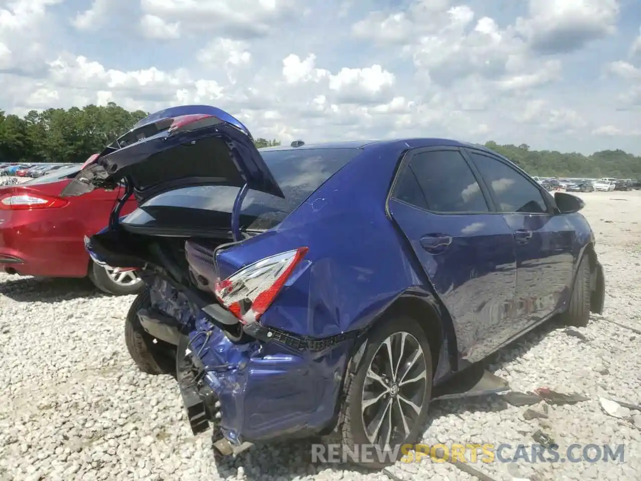 4 Photograph of a damaged car 5YFBURHE2KP921582 TOYOTA COROLLA 2019