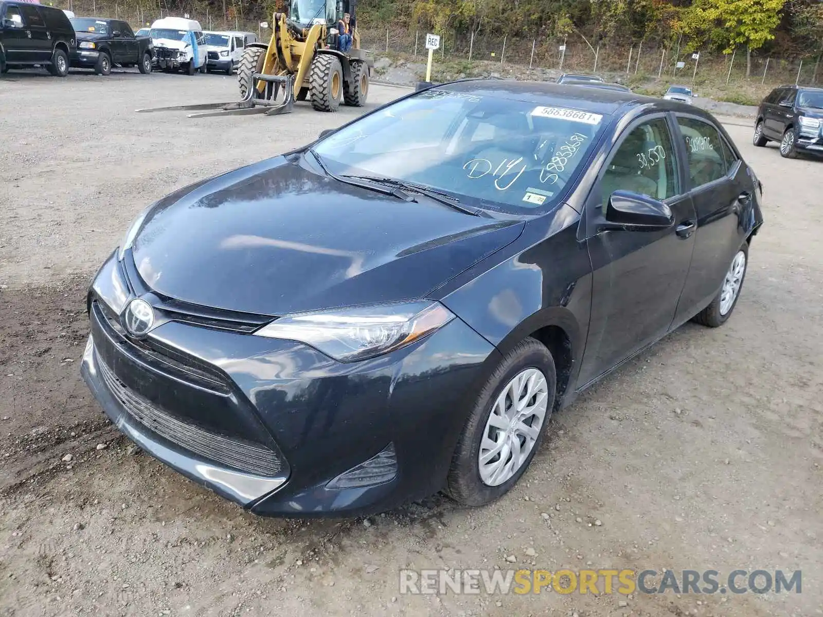 2 Photograph of a damaged car 5YFBURHE2KP922702 TOYOTA COROLLA 2019