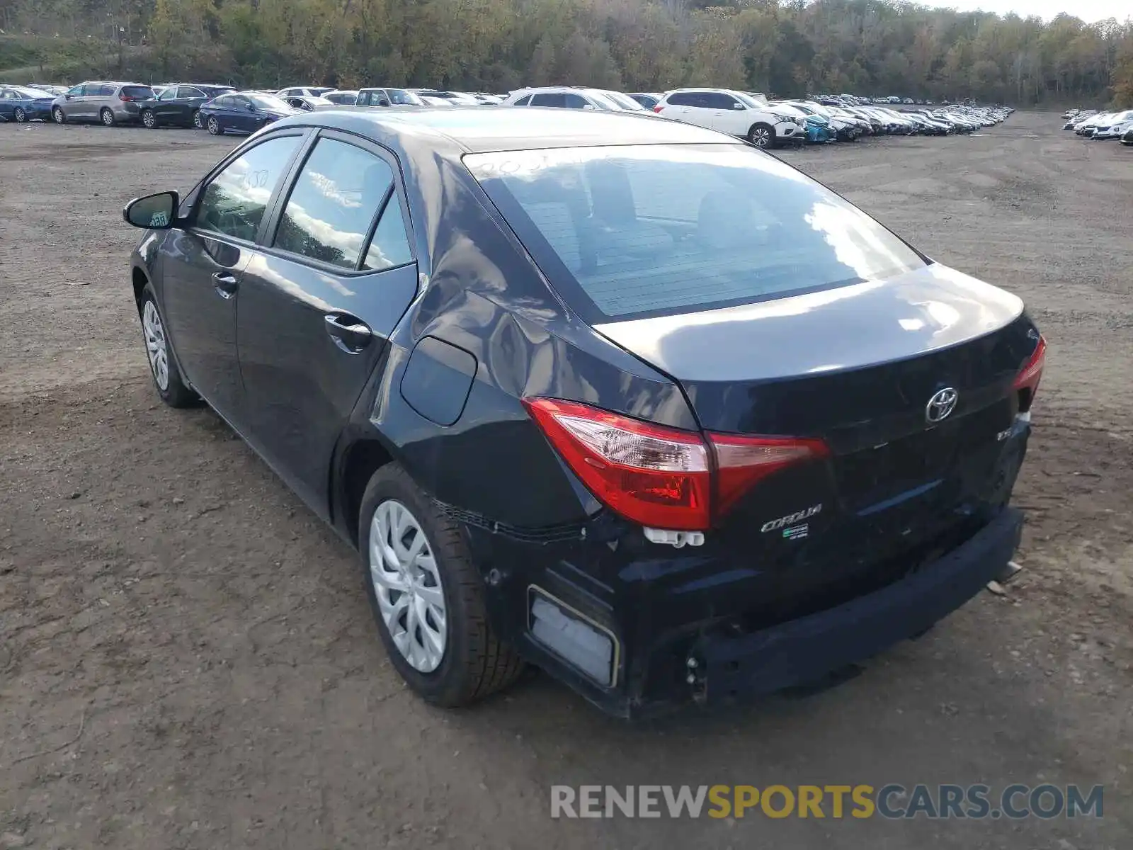 3 Photograph of a damaged car 5YFBURHE2KP922702 TOYOTA COROLLA 2019