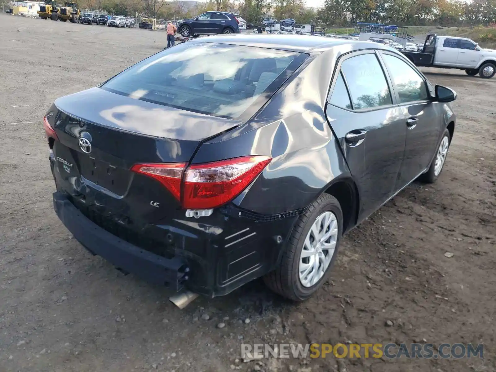 4 Photograph of a damaged car 5YFBURHE2KP922702 TOYOTA COROLLA 2019