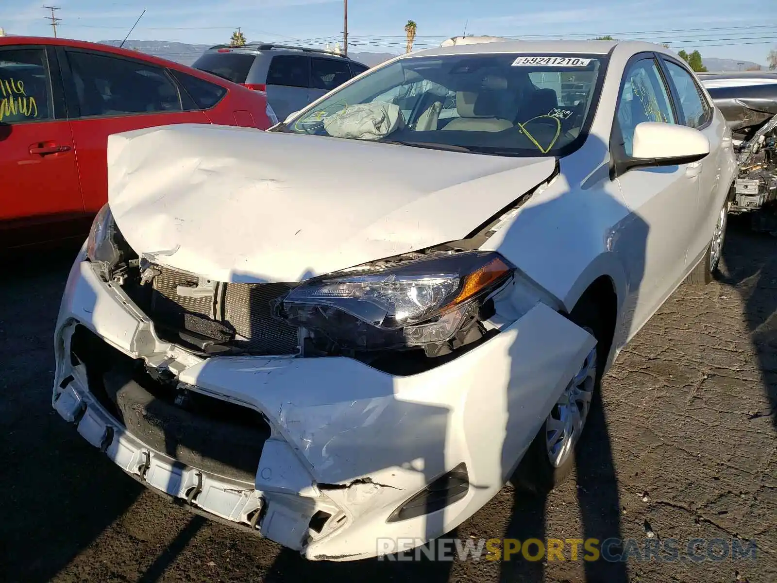 2 Photograph of a damaged car 5YFBURHE2KP922828 TOYOTA COROLLA 2019