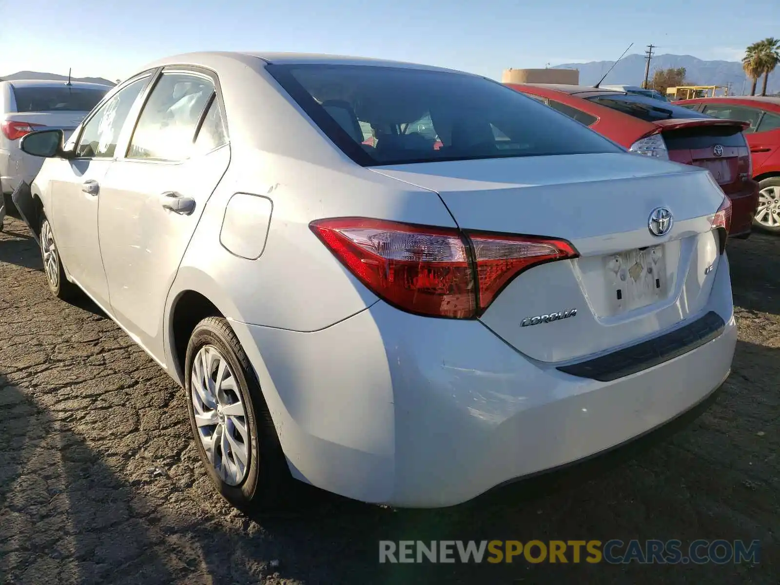 3 Photograph of a damaged car 5YFBURHE2KP922828 TOYOTA COROLLA 2019