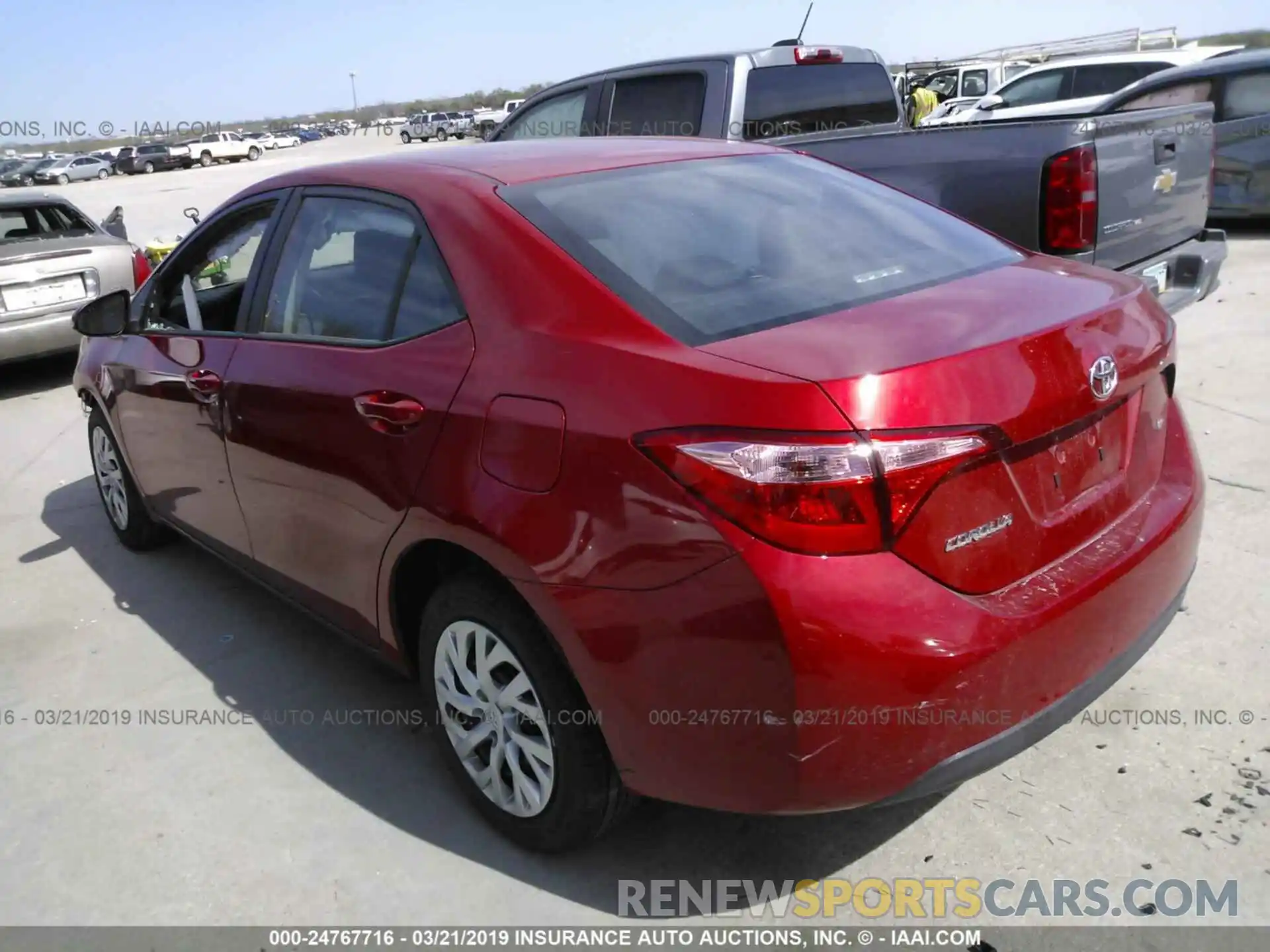 3 Photograph of a damaged car 5YFBURHE2KP922991 TOYOTA COROLLA 2019