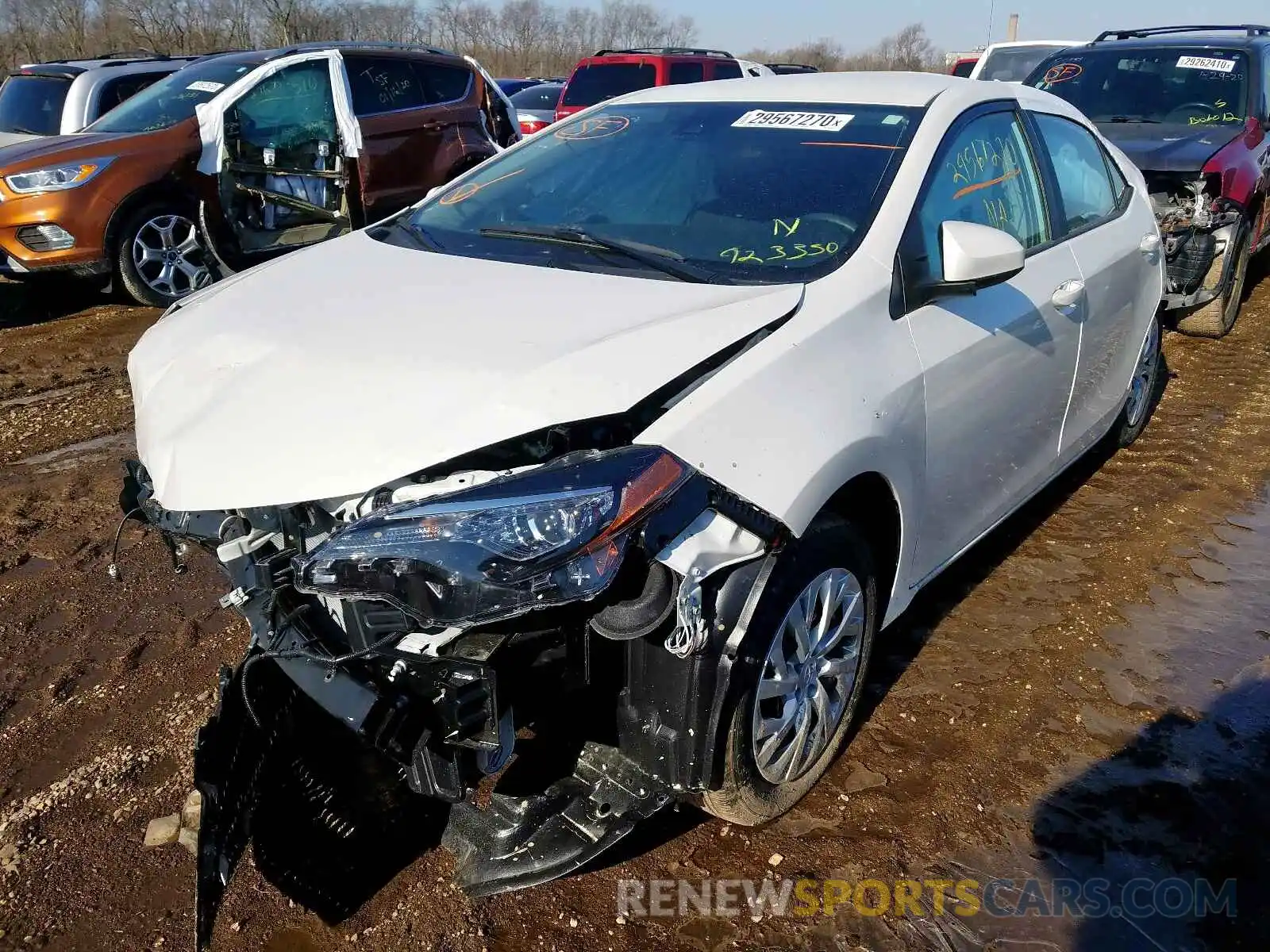 2 Photograph of a damaged car 5YFBURHE2KP923350 TOYOTA COROLLA 2019