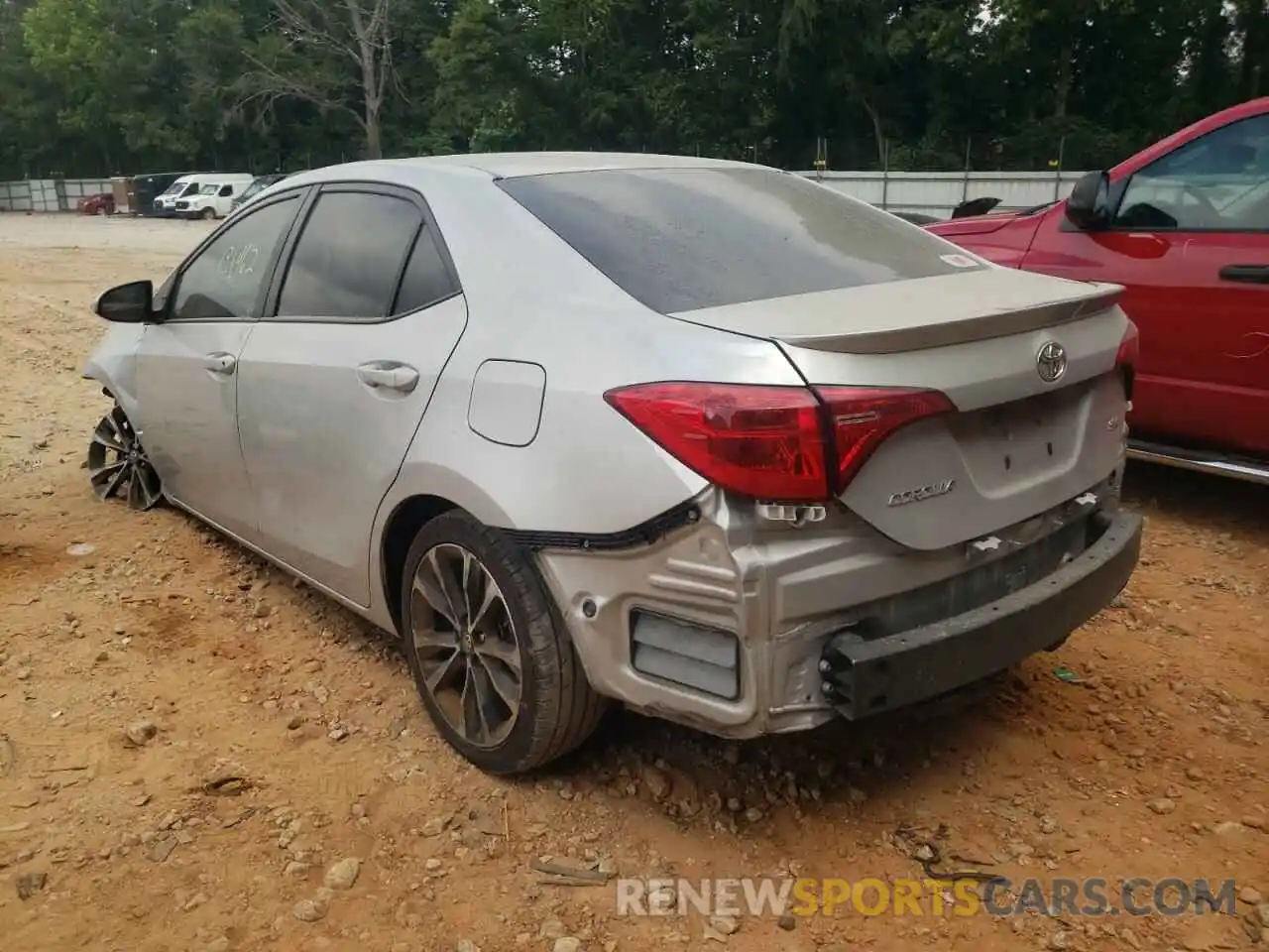 3 Photograph of a damaged car 5YFBURHE2KP923669 TOYOTA COROLLA 2019