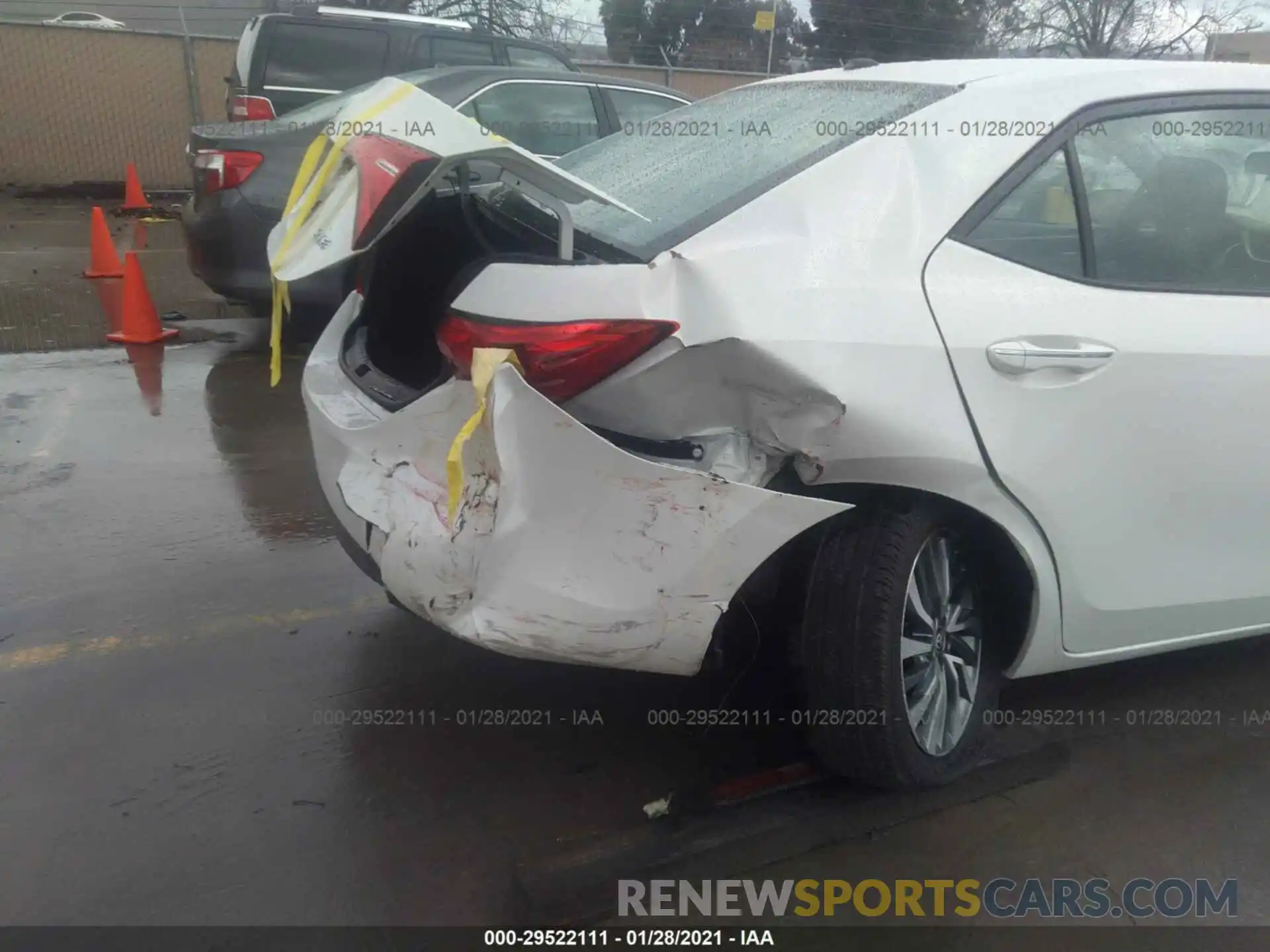 6 Photograph of a damaged car 5YFBURHE2KP923803 TOYOTA COROLLA 2019