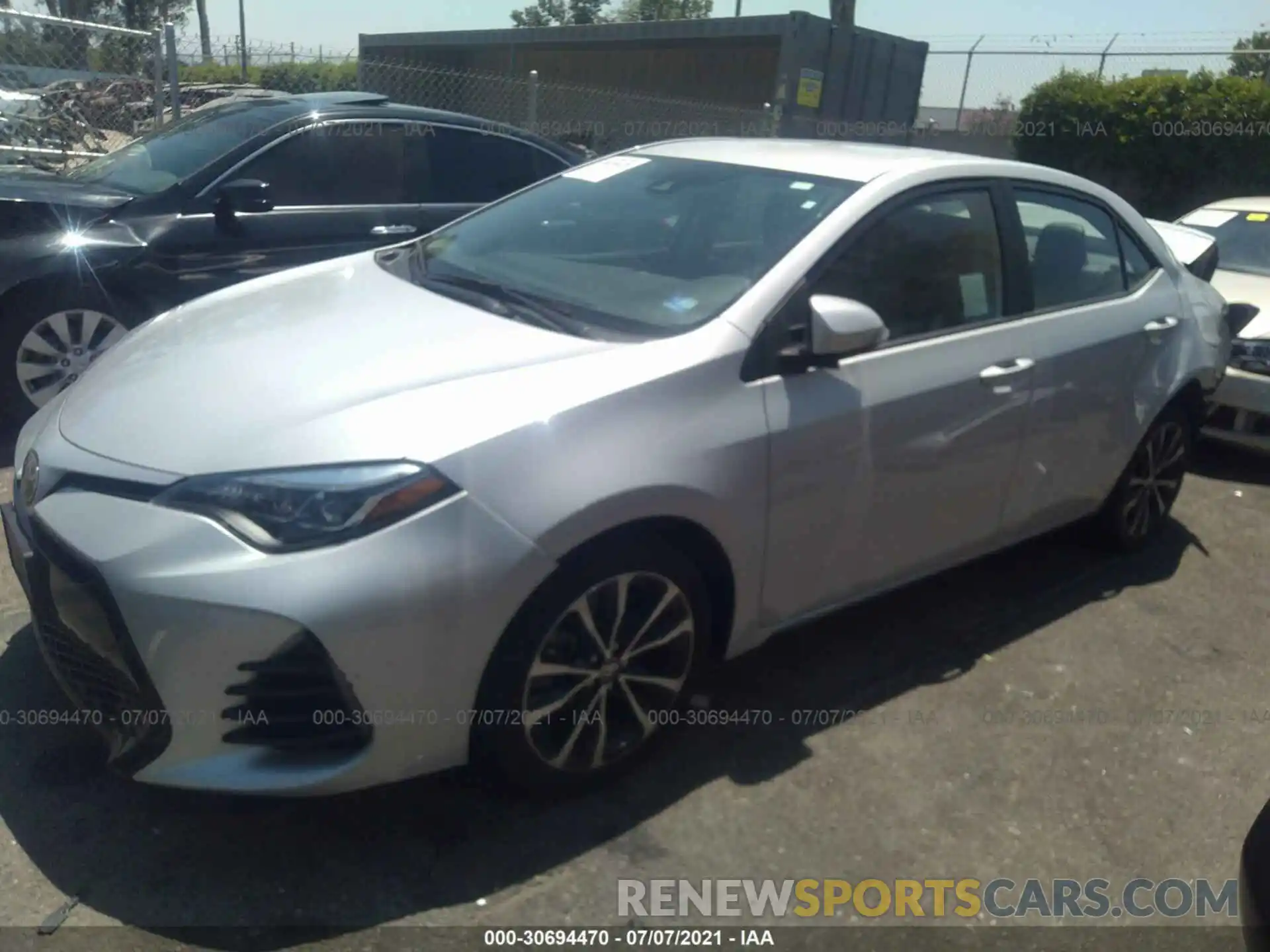 2 Photograph of a damaged car 5YFBURHE2KP923834 TOYOTA COROLLA 2019