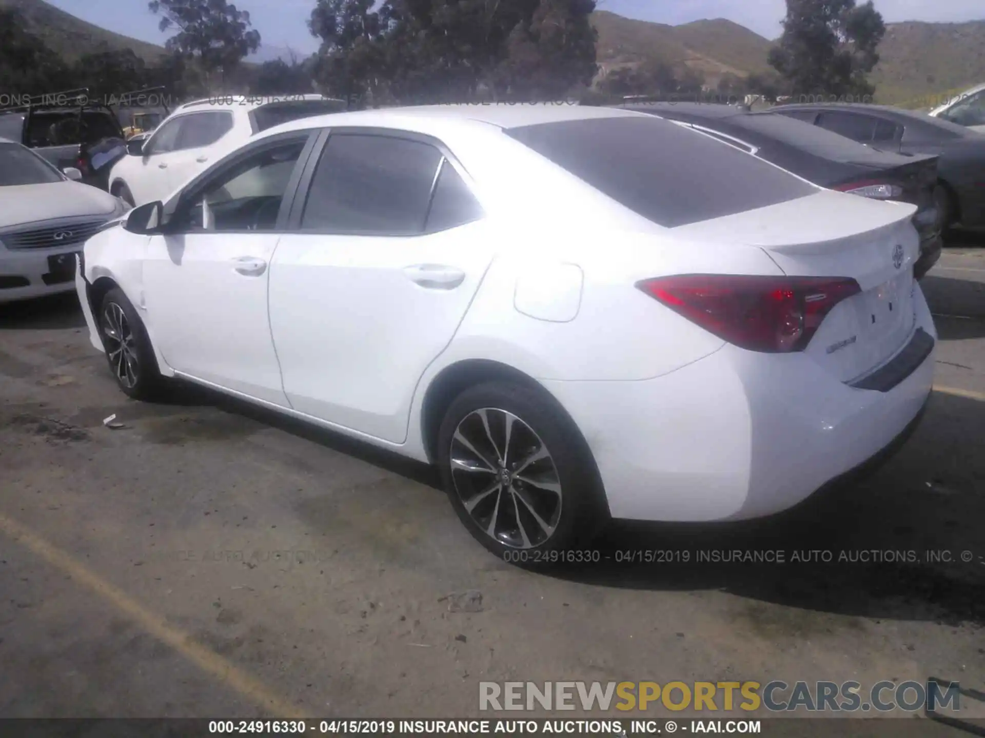 3 Photograph of a damaged car 5YFBURHE2KP924160 TOYOTA COROLLA 2019