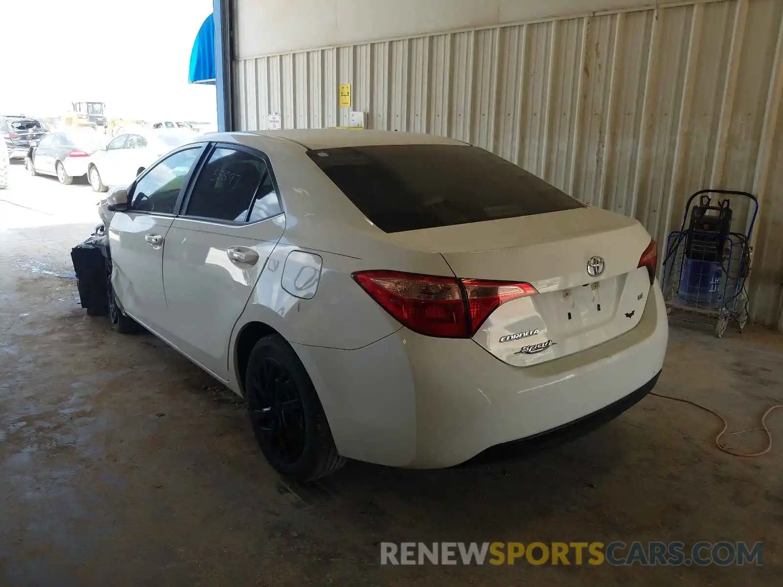 3 Photograph of a damaged car 5YFBURHE2KP924272 TOYOTA COROLLA 2019