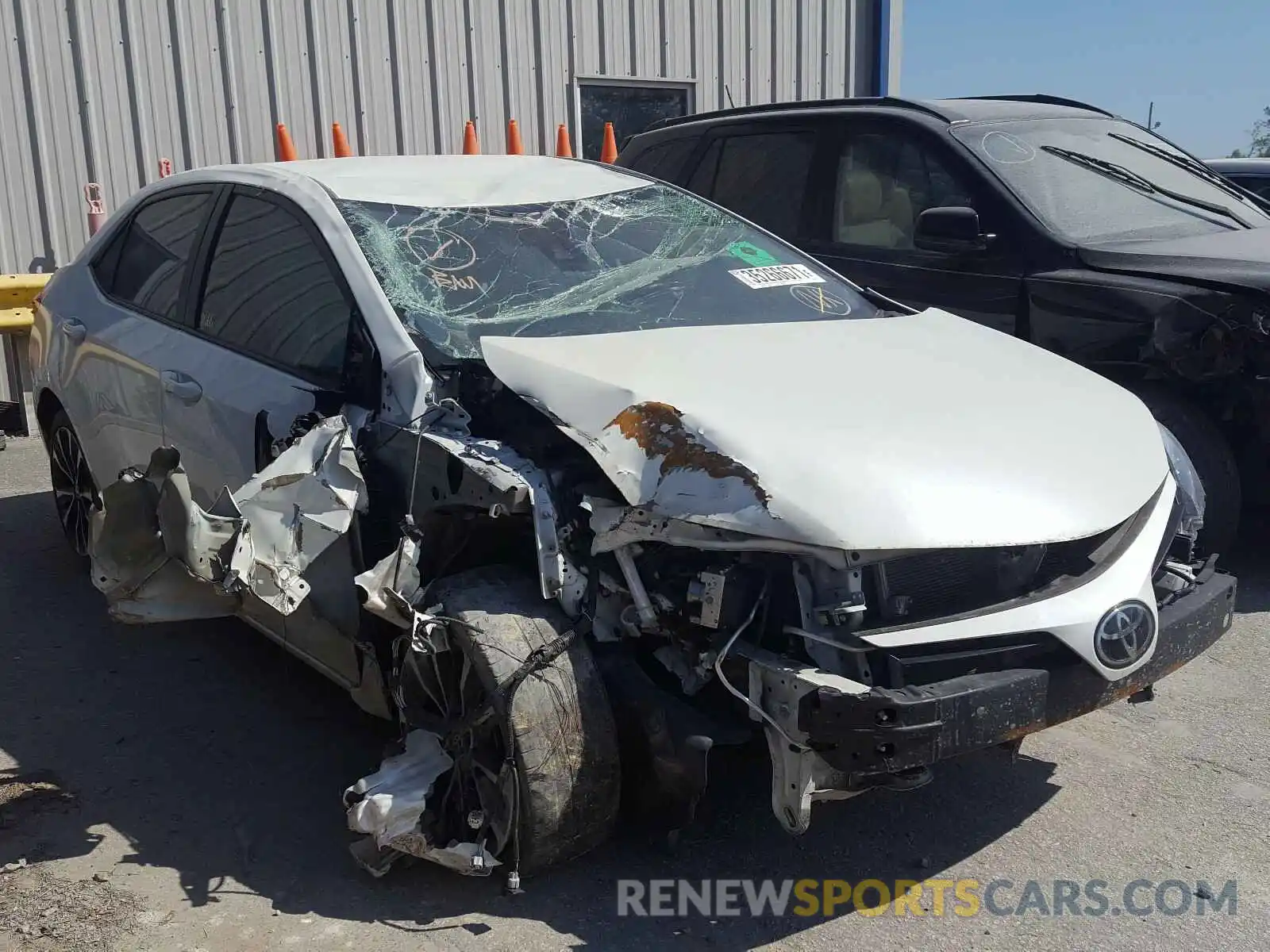 1 Photograph of a damaged car 5YFBURHE2KP925339 TOYOTA COROLLA 2019