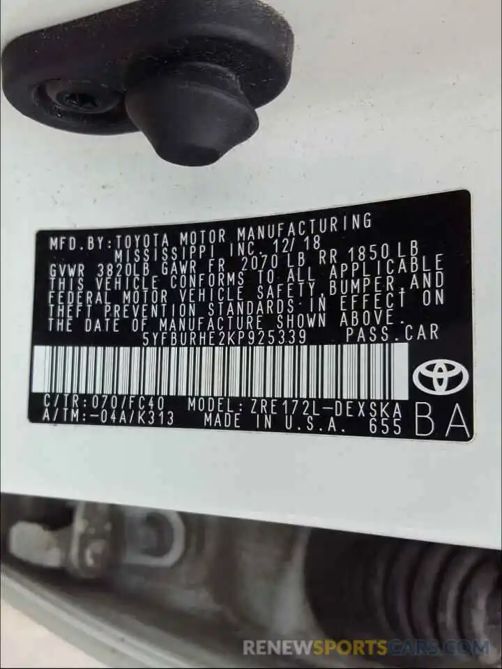 10 Photograph of a damaged car 5YFBURHE2KP925339 TOYOTA COROLLA 2019