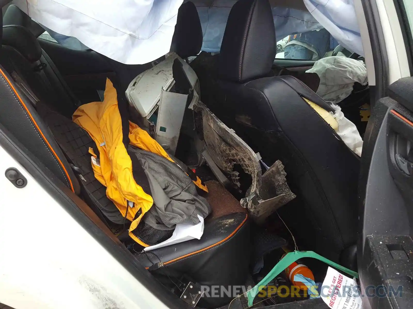 6 Photograph of a damaged car 5YFBURHE2KP925339 TOYOTA COROLLA 2019